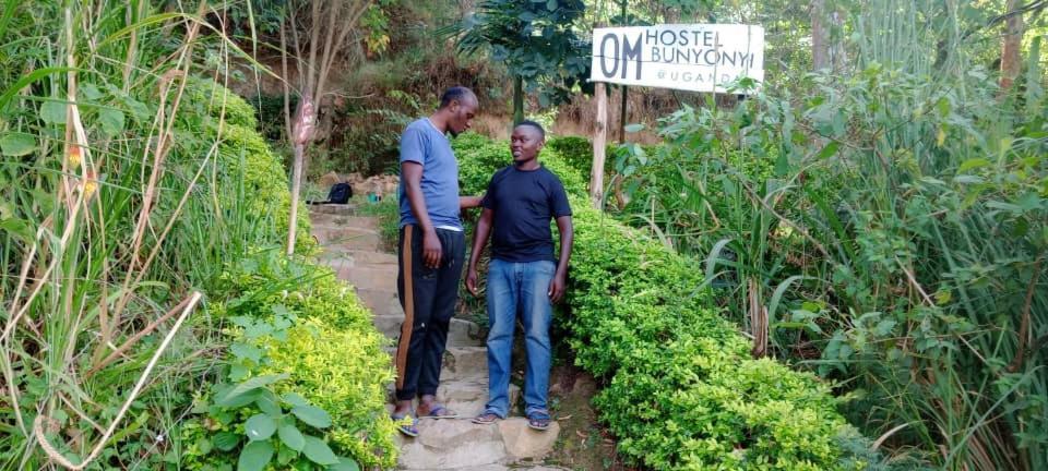 Om Hostel Bunyonyi Kabale 外观 照片