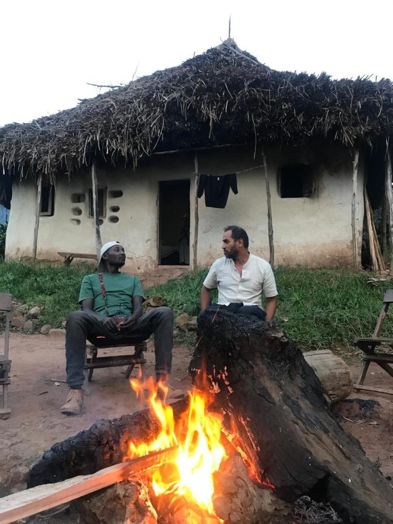 Om Hostel Bunyonyi Kabale 外观 照片