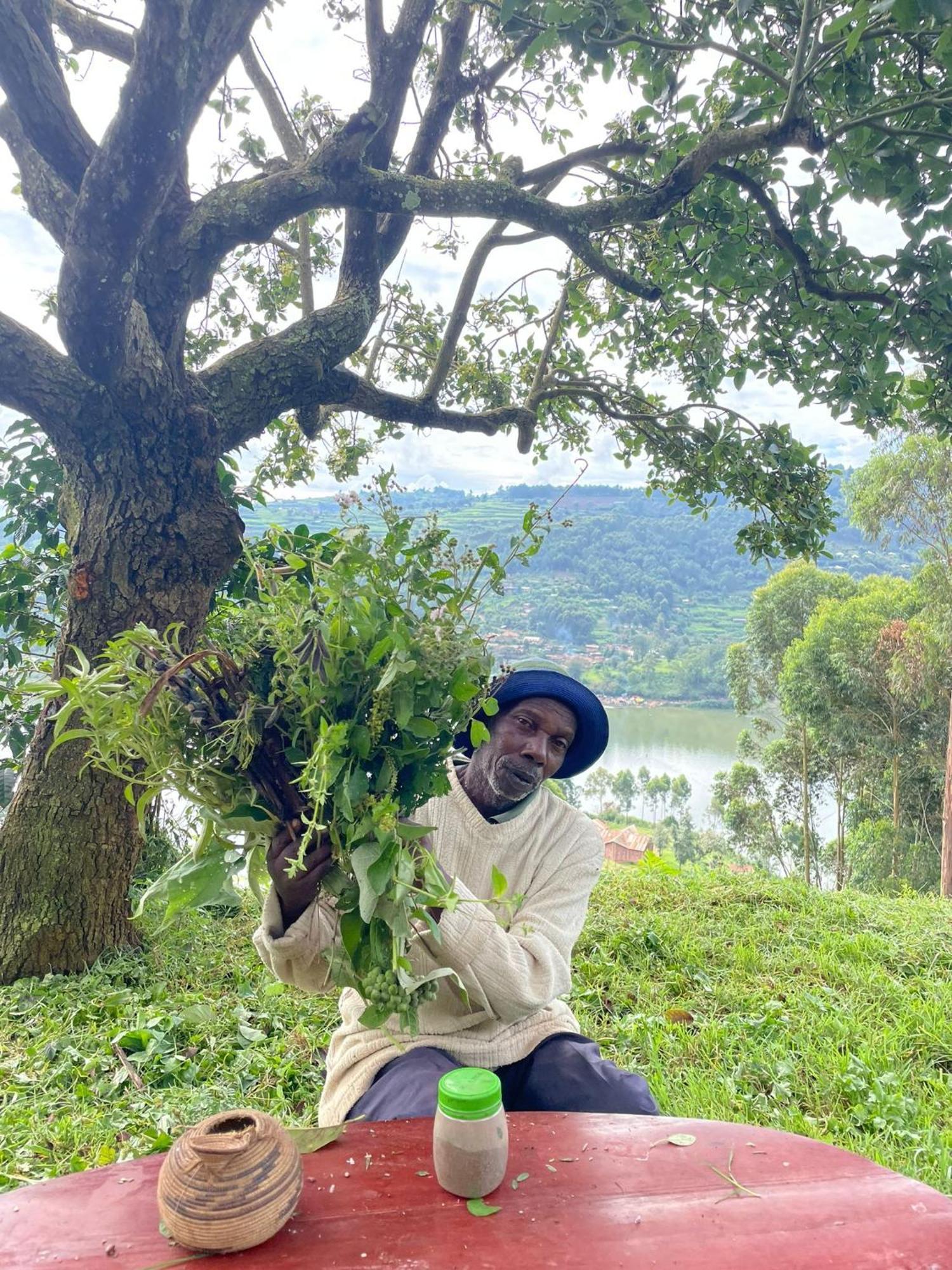 Om Hostel Bunyonyi Kabale 外观 照片