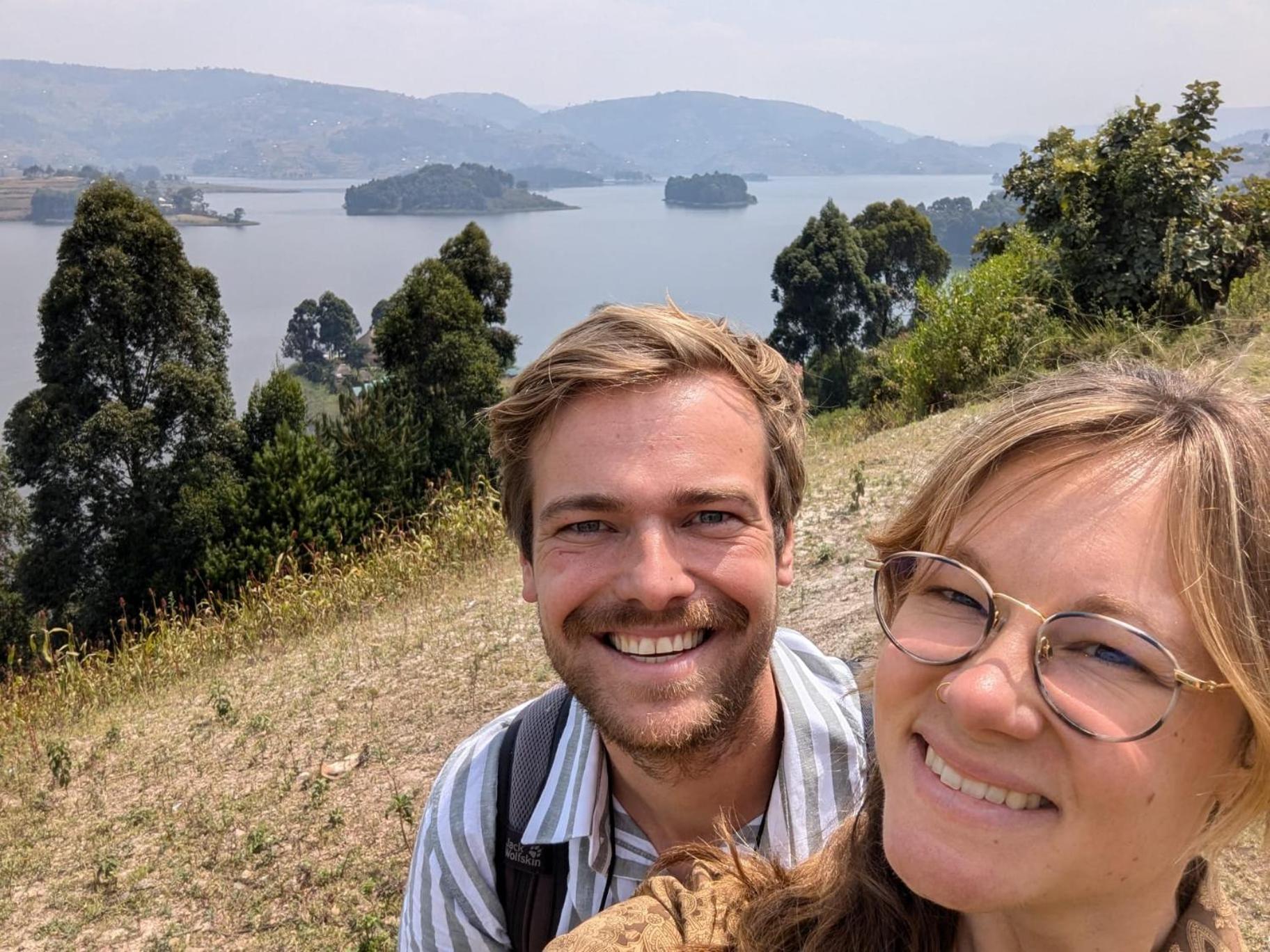 Om Hostel Bunyonyi Kabale 外观 照片