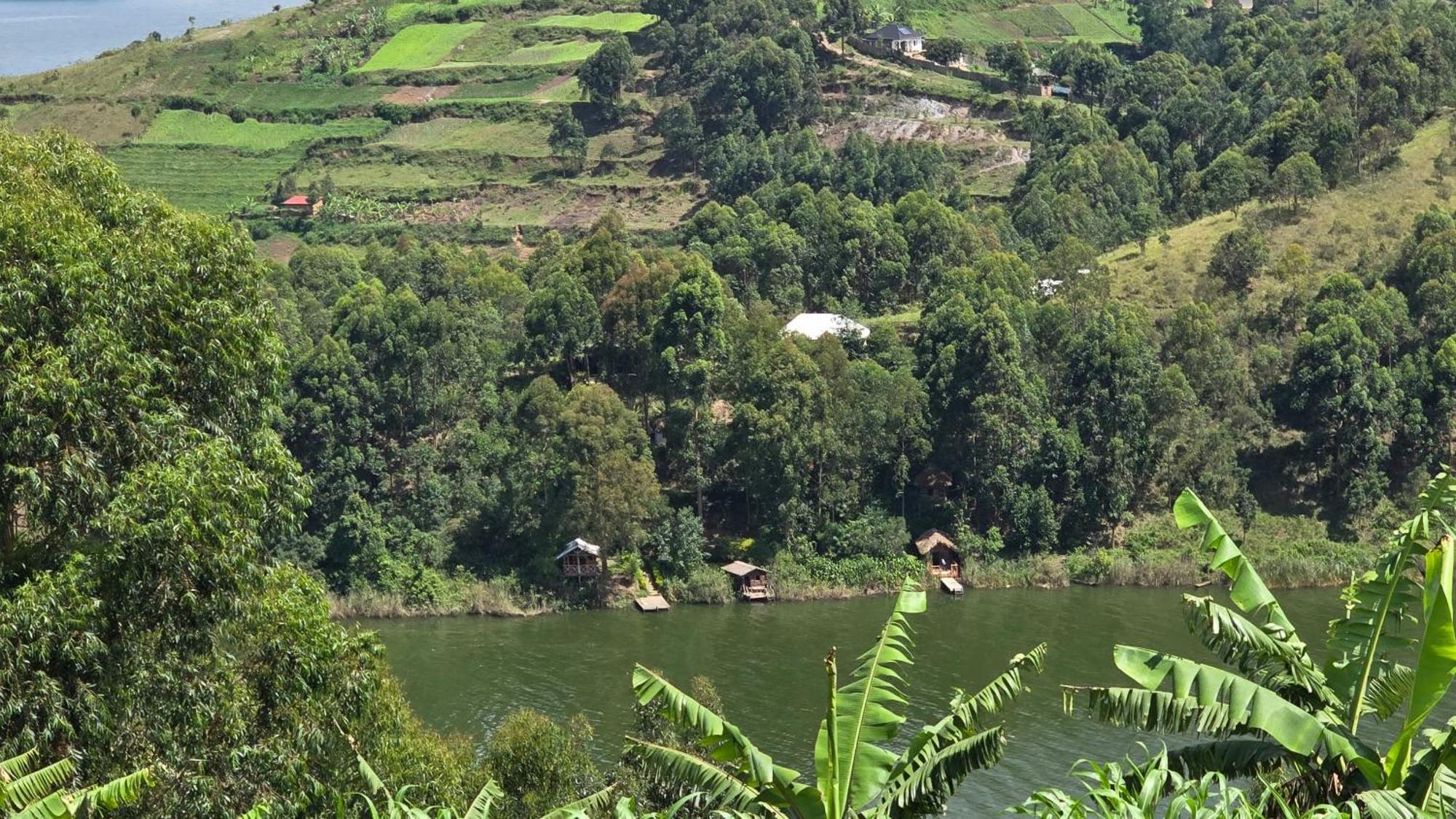 Om Hostel Bunyonyi Kabale 外观 照片